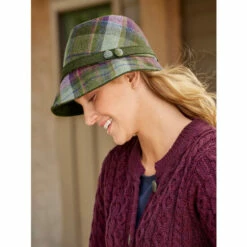 Best reviews of 😀 Vermont Country Store 👩 Women's Irish Wool Plaid Bucket Hat Green/purple Plaid 🤩