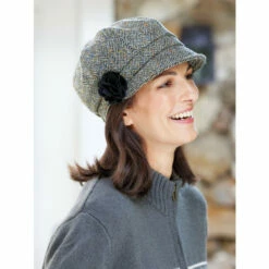 Deals π Vermont Country Store π© Women's Irish Wool Herringbone Newsboy Cap Black π