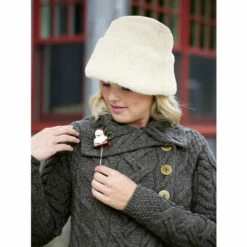 New π Vermont Country Store π© Women's Sherpa Fleece Cloche Ivory π 8 New π Vermont Country Store π© Women's Sherpa Fleece Cloche Ivory π -Outlet womens clothing Store unnamed file 628